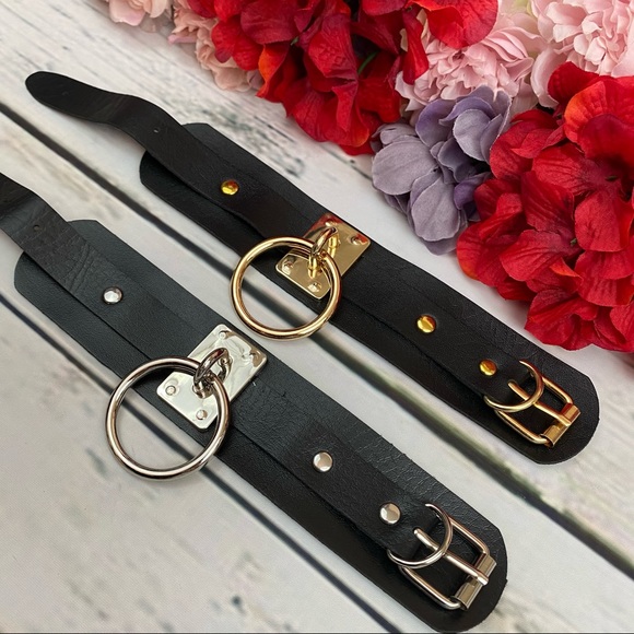 Punk Gothic Black Vegan Leather Metal Ring Bracelet - Picture 13 of 16